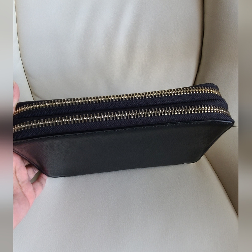 Balmain Black Leather Pouch with Gold Details - Picture 8 of 13